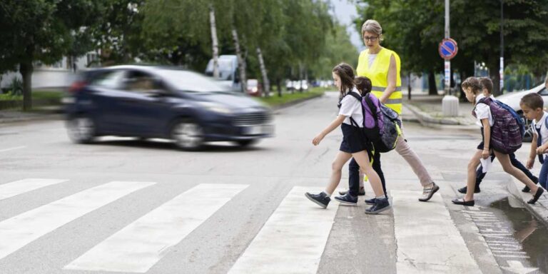 Внимание — на дороге дети